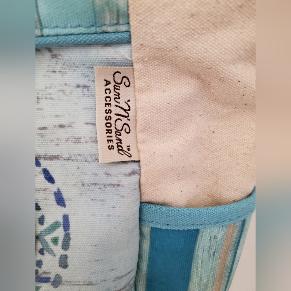 Sun 'n' Sand Sea Life Beach Tote Bag - Picture 3 of 7